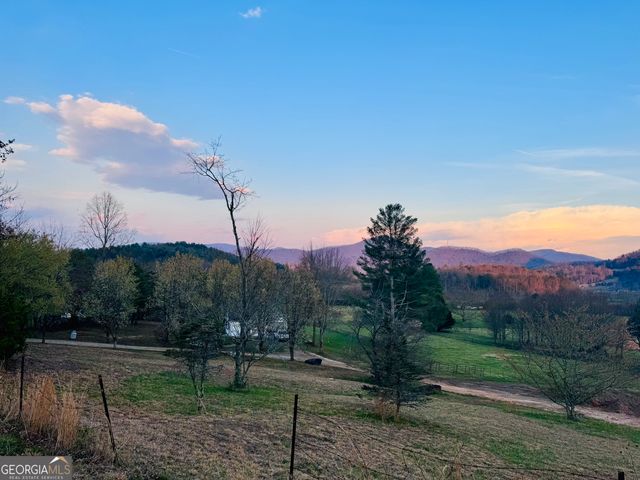6159 Wolffork Road, Rabun Gap, GA 30568