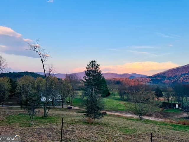 6159 Wolffork Road, Rabun Gap, GA 30568