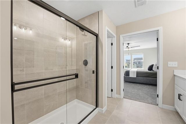 9031 SW 5th Street, Blue Springs, MO 64064