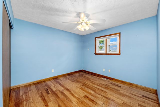1129 Cayton Road, Florence, KY 41042