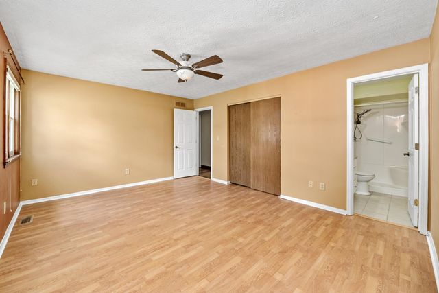 1129 Cayton Road, Florence, KY 41042