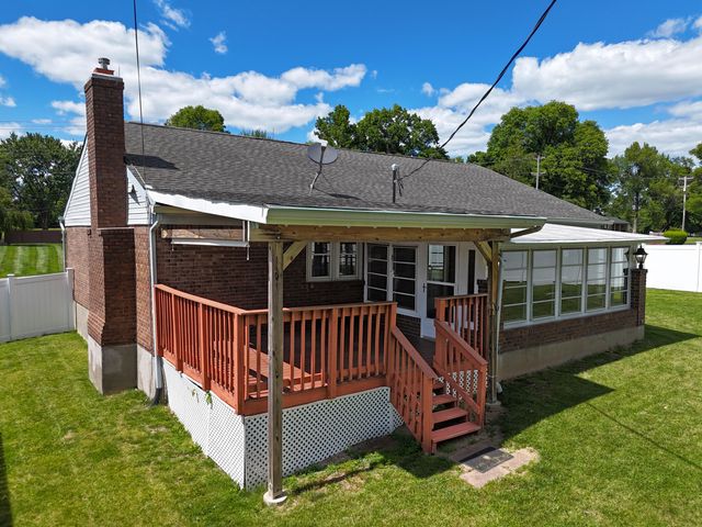 1129 Cayton Road, Florence, KY 41042