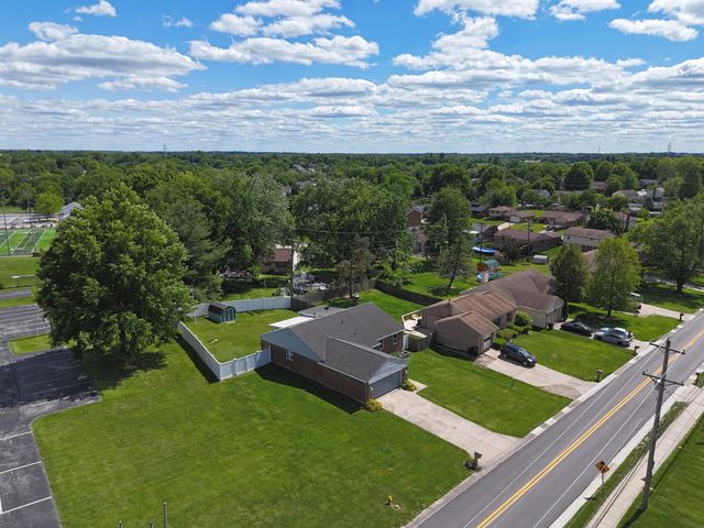 1129 Cayton Road, Florence, KY 41042