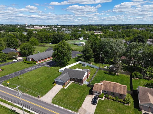 1129 Cayton Road, Florence, KY 41042