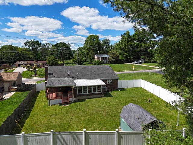 1129 Cayton Road, Florence, KY 41042