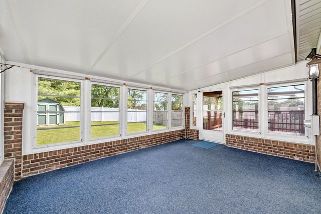 1129 Cayton Road, Florence, KY 41042