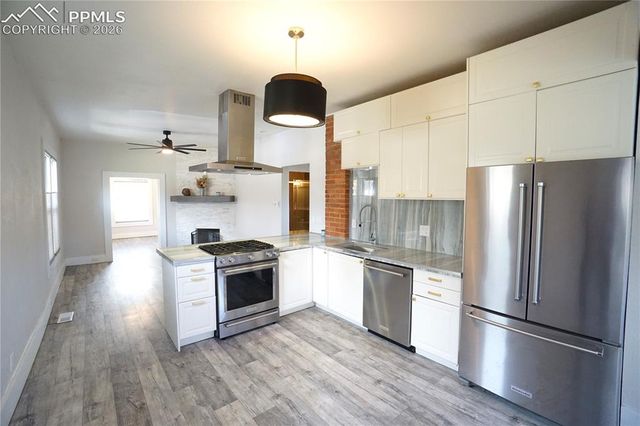 911 W Pikes Peak Avenue, Colorado Springs, CO 80905
