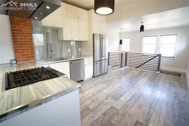 911 W Pikes Peak Avenue, Colorado Springs, CO 80905
