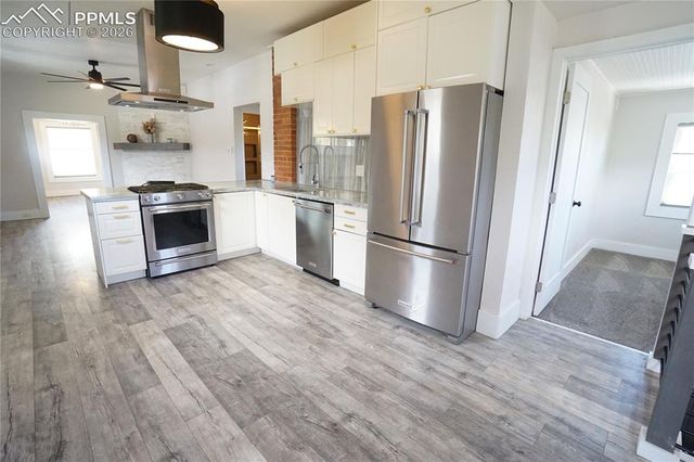 911 W Pikes Peak Avenue, Colorado Springs, CO 80905