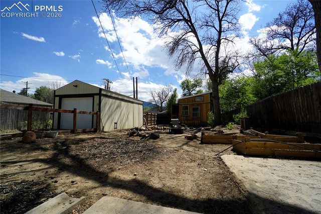 911 W Pikes Peak Avenue, Colorado Springs, CO 80905