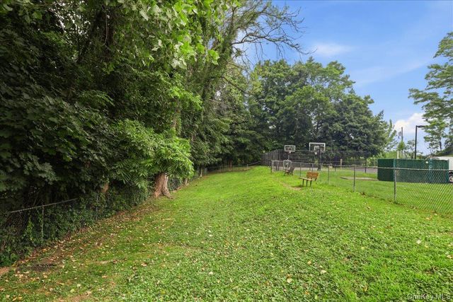 208 Harris Road GB3, Bedford Hills, NY 10507
