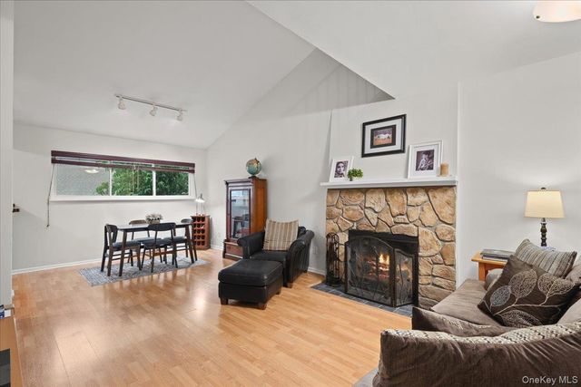 208 Harris Road GB3, Bedford Hills, NY 10507