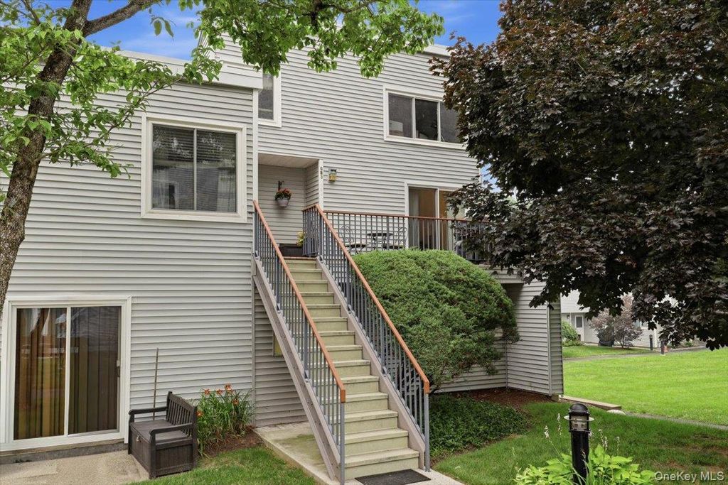 208 Harris Road GB3, Bedford Hills, NY 10507
