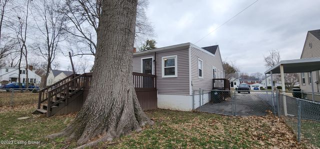 208 Colonial Dr, Louisville, KY 40207