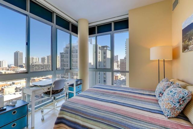 230 W Division Street 1405, Chicago, IL 60610