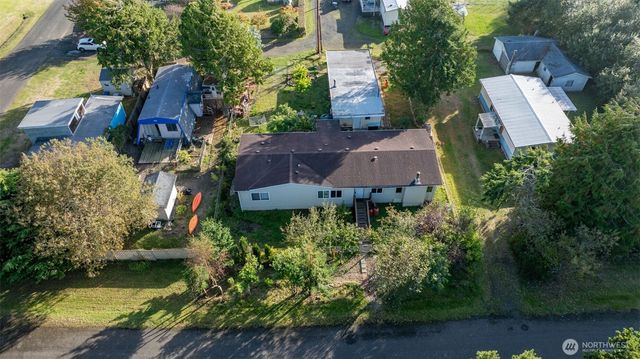815 W Lee Avenue, Westport, WA 98595