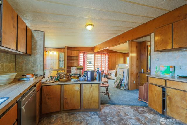 815 W Lee Avenue, Westport, WA 98595