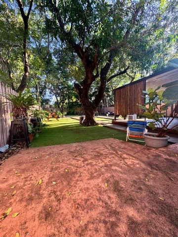 18 NW 57th St, Miami, FL 33127