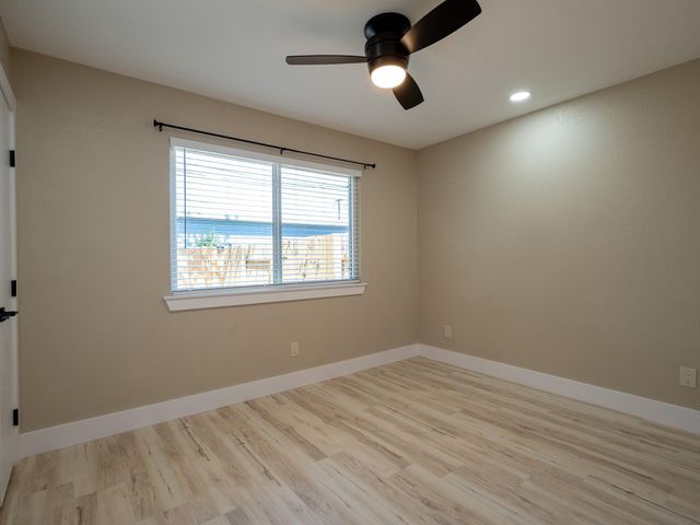 8314 Bowling Green DR B, Austin, TX 78757