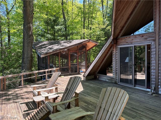 2325 Plum Point, Roaming Shores, OH 44084