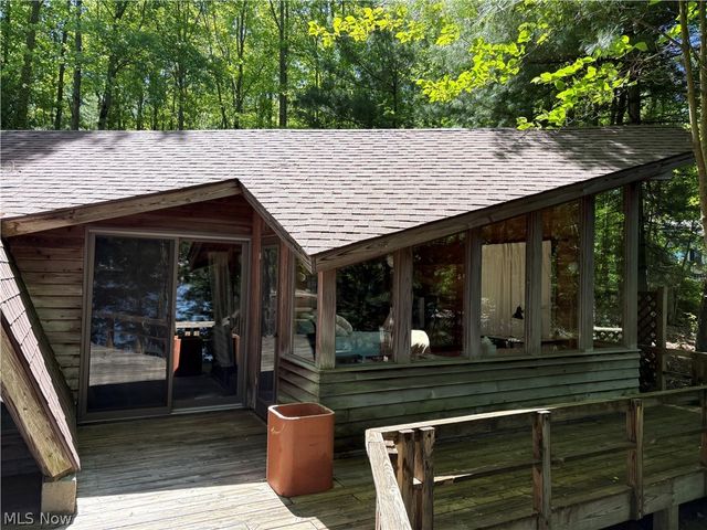 2325 Plum Point, Roaming Shores, OH 44084