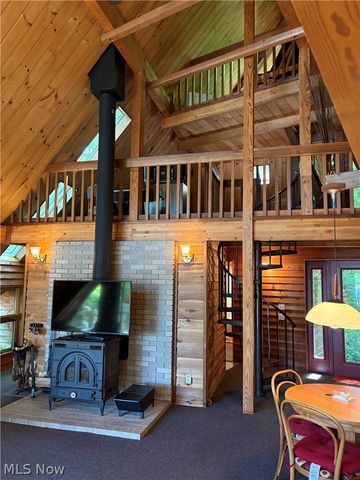 2325 Plum Point, Roaming Shores, OH 44084