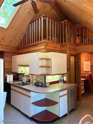 2325 Plum Point, Roaming Shores, OH 44084