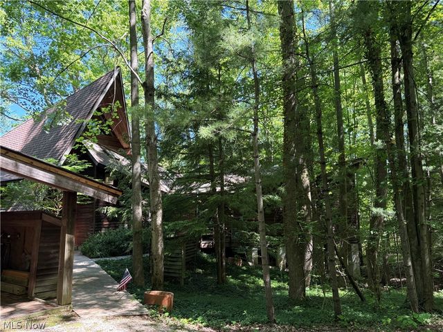 2325 Plum Point, Roaming Shores, OH 44084