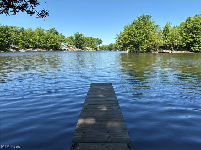 2325 Plum Point, Roaming Shores, OH 44084