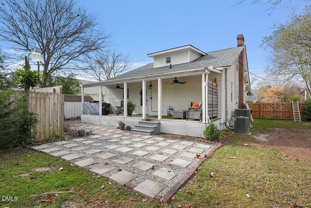 305 S 17th Street, Erwin, NC 28339