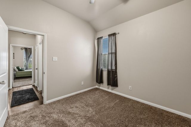 108 Fallow Deer Drive, Huntsville, TX 77320
