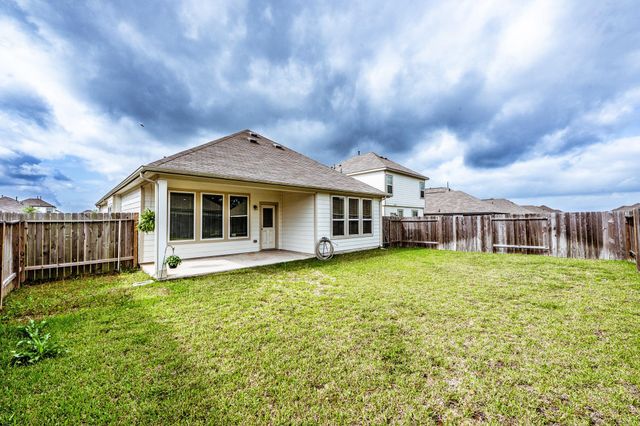108 Fallow Deer Drive, Huntsville, TX 77320