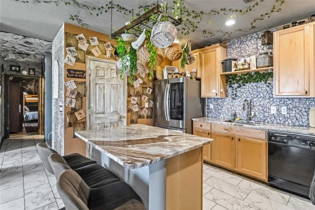 2041 LACIE JO LANE, Kissimmee, FL 34743
