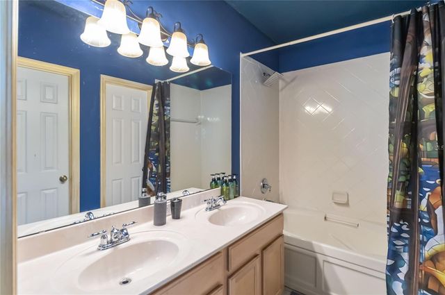 2041 LACIE JO LANE, Kissimmee, FL 34743