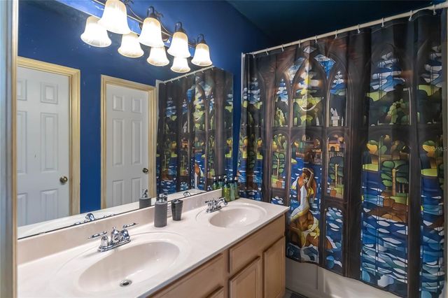 2041 LACIE JO LANE, Kissimmee, FL 34743