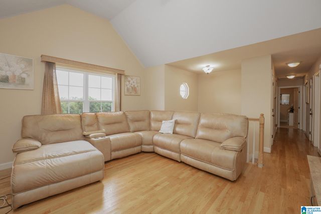 55 ACTON LOOP, Moody, AL 35004