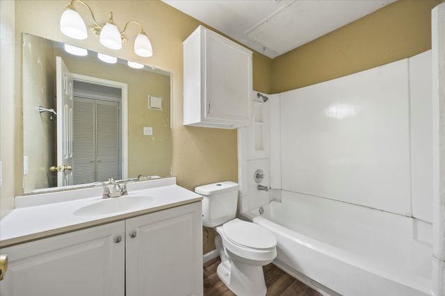 4422 Point Boulevard 110, Garland, TX 75043