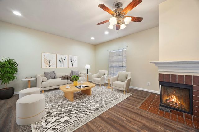 4422 Point Boulevard 110, Garland, TX 75043