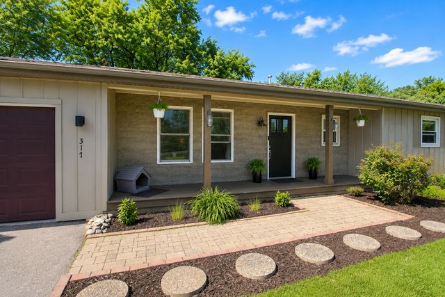 317 HILLSIDE Road, New Lenox, IL 60451
