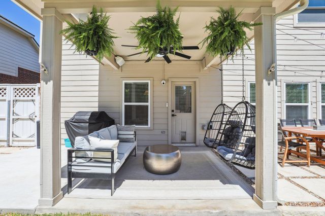 2725 Kickapoo Cavern DR, Pflugerville, TX 78660