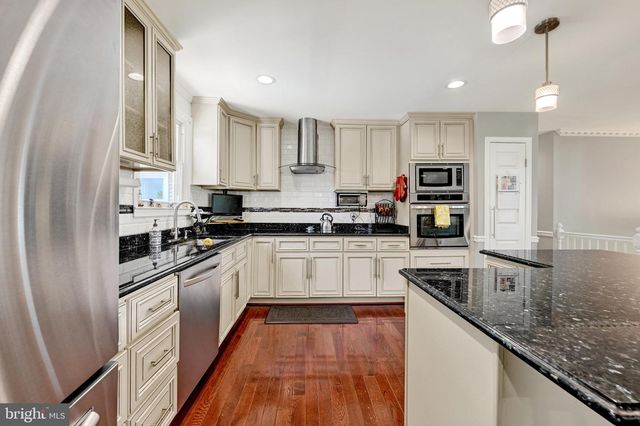 16555 OLD FREDERICK RD, Mount Airy, MD 21771