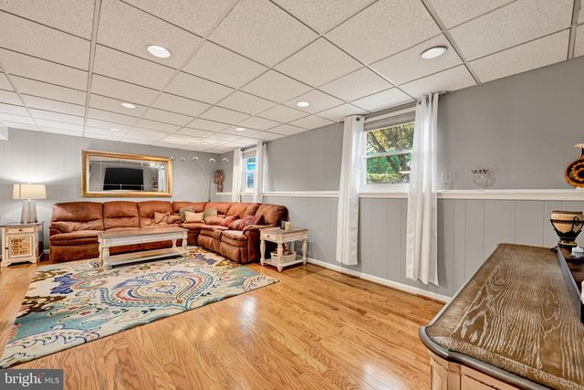 16555 OLD FREDERICK RD, Mount Airy, MD 21771