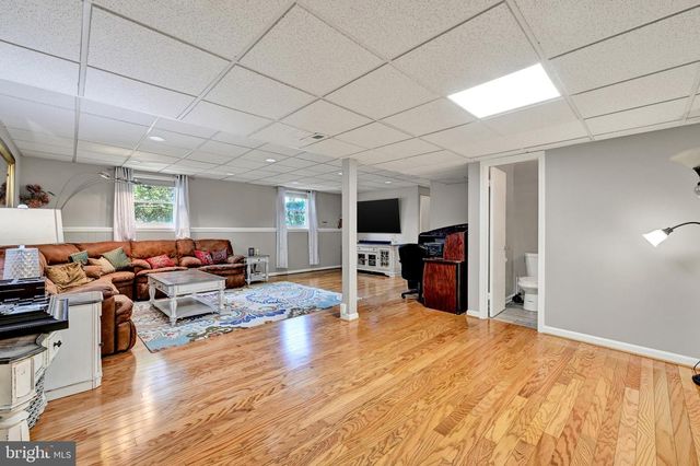 16555 OLD FREDERICK RD, Mount Airy, MD 21771