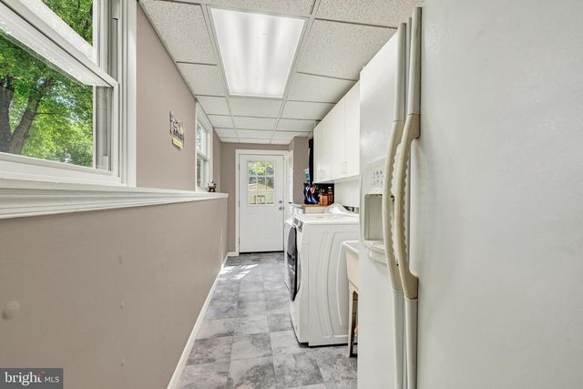 16555 OLD FREDERICK RD, Mount Airy, MD 21771