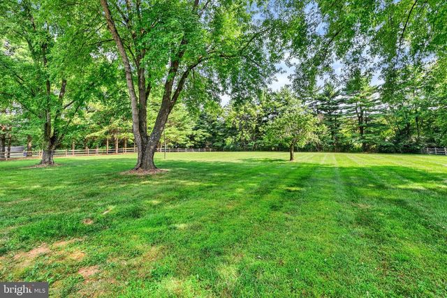 16555 OLD FREDERICK RD, Mount Airy, MD 21771