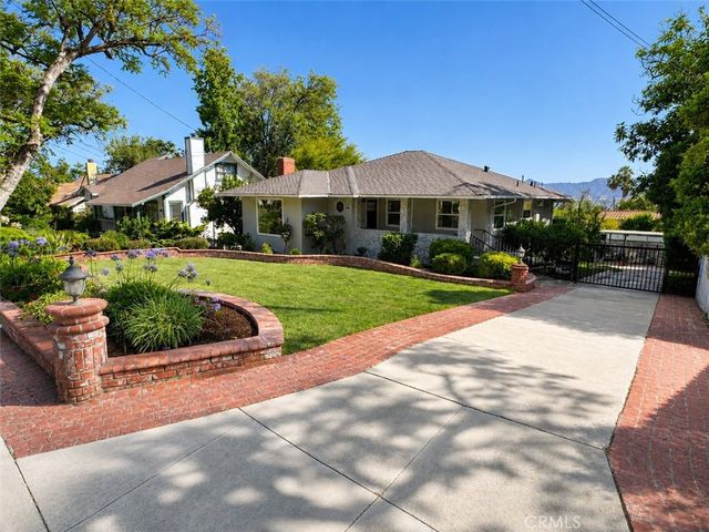 611 S Sunset Canyon, Burbank, CA 91501