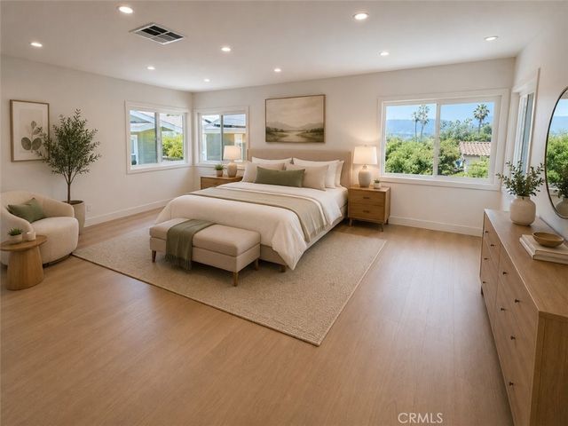611 S Sunset Canyon, Burbank, CA 91501