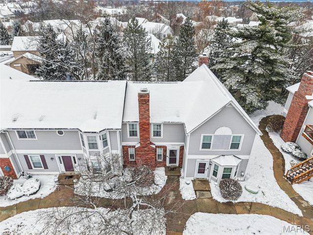 1787 Florine Boulevard F, St Charles, MO 63303