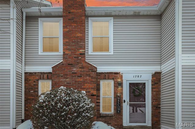 1787 Florine Boulevard F, St Charles, MO 63303