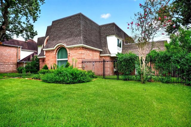926 Ivy Wall Drive, Houston, TX 77079